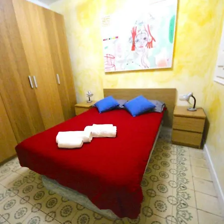 Plaza Espana Apartment *