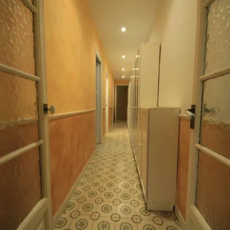 Plaza Espana Apartment